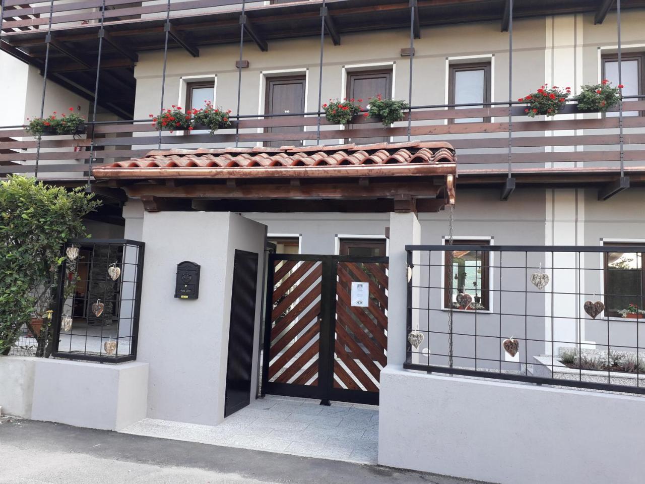 Cascina Tumas Orta Lake Pettenasco Exteriér fotografie